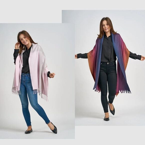 THE WOOLLEN MARKET IRELAND LAMBSWOOL THROW IN STRIPE DESIGN NWT IN PACKAGING - Picture 3 of 6